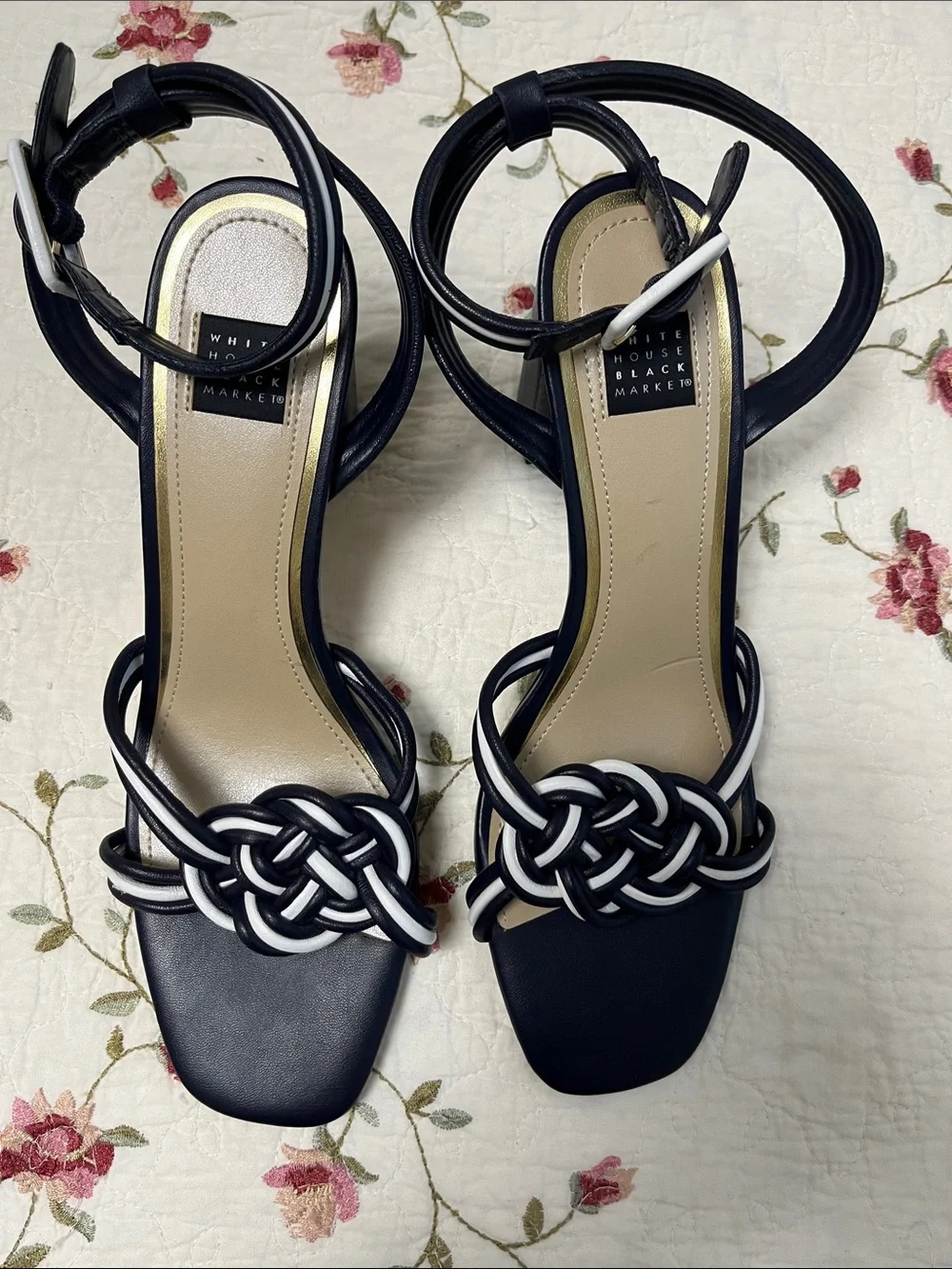 WHBM Nova Mixed Knot Sz 8.5 Sandal Heels Navy Blue And White
